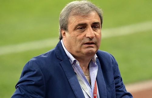 Stoichiță susține că are cu Mutu o relație cordială, în ciuda episodului în care l-a înjurat pe selecționerul de la U21