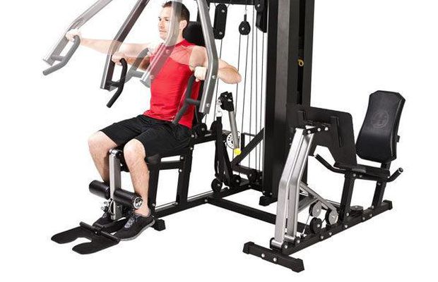 Beneficiile Antrenamentelor la Aparate de Forță Multifuncționale