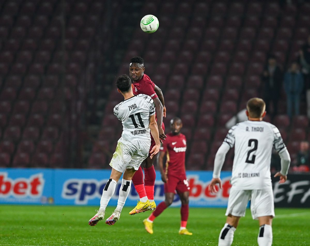 CFR Cluj - Ballkani, foto