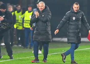 Dan Petrescu își „înțeapă” rivalii din Liga 1: „Nu văd aici alte echipe sau alți antrenori din România. Nu știu pe unde sunt” » Scenariul fatalist care-l bântuia în minutul 90