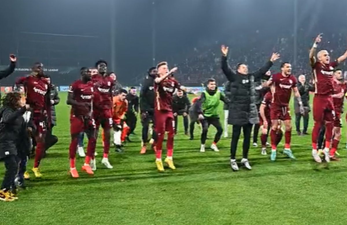 CFR Cluj a sărbătorit cu galeria calificarea în primăvara europeană! Cine a fost sufletul petrecerii și ce ritmuri au răsunat la vestiare