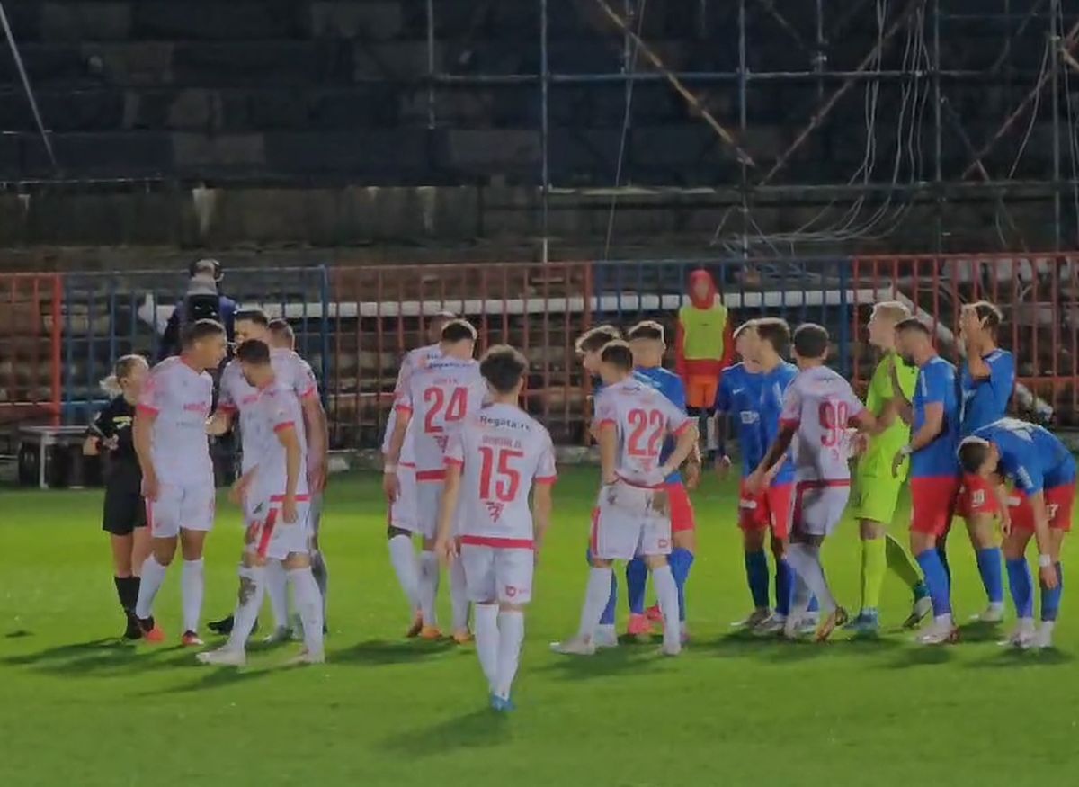 Momente tensionate în FC Bihor - Dinamo