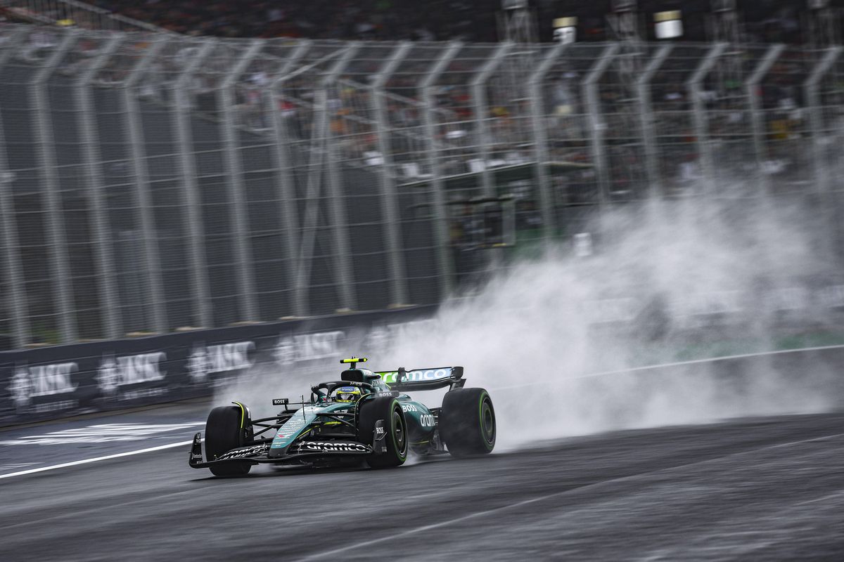 Rezultate-șoc și CINCI accidente în calificările din Brazilia: Verstappen, Hamilton și Sainz nu au prins TOP 10!