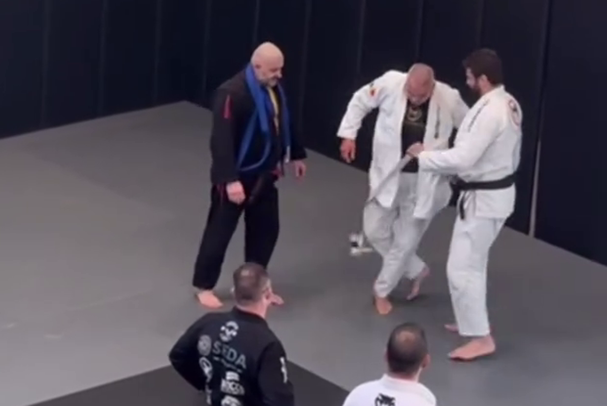 Transformare radicală a lui Cosmin Olăroiu » A surprins pe toată lumea: cât de mult a slăbit