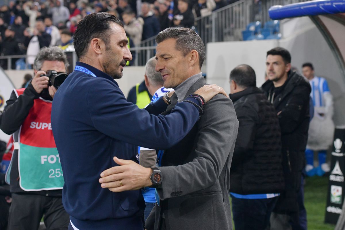 Universitatea Craiova - FCSB 1-1 » Campioană naivă: cu om în plus mai bine de o repriză, oaspeții s-au păcălit, crezându-se învingători prea devreme. 3 fotbaliști eliminați în Bănie