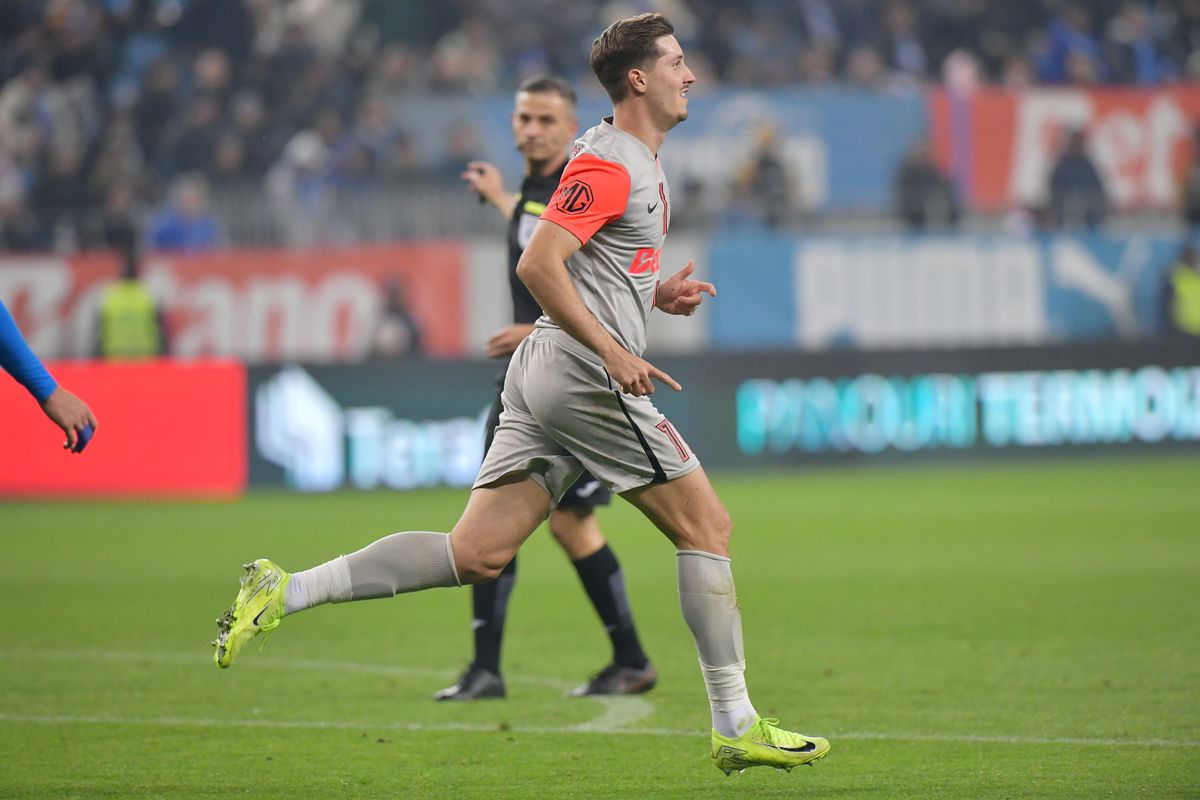 Universitatea Craiova - FCSB// foto: Cristi Preda (GSP)