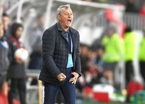 Mircea Rednic, după ce jucătorii lui au sărit la bătaie: „Doi cocoși. Să se certe în vestiar, nu pe teren!”