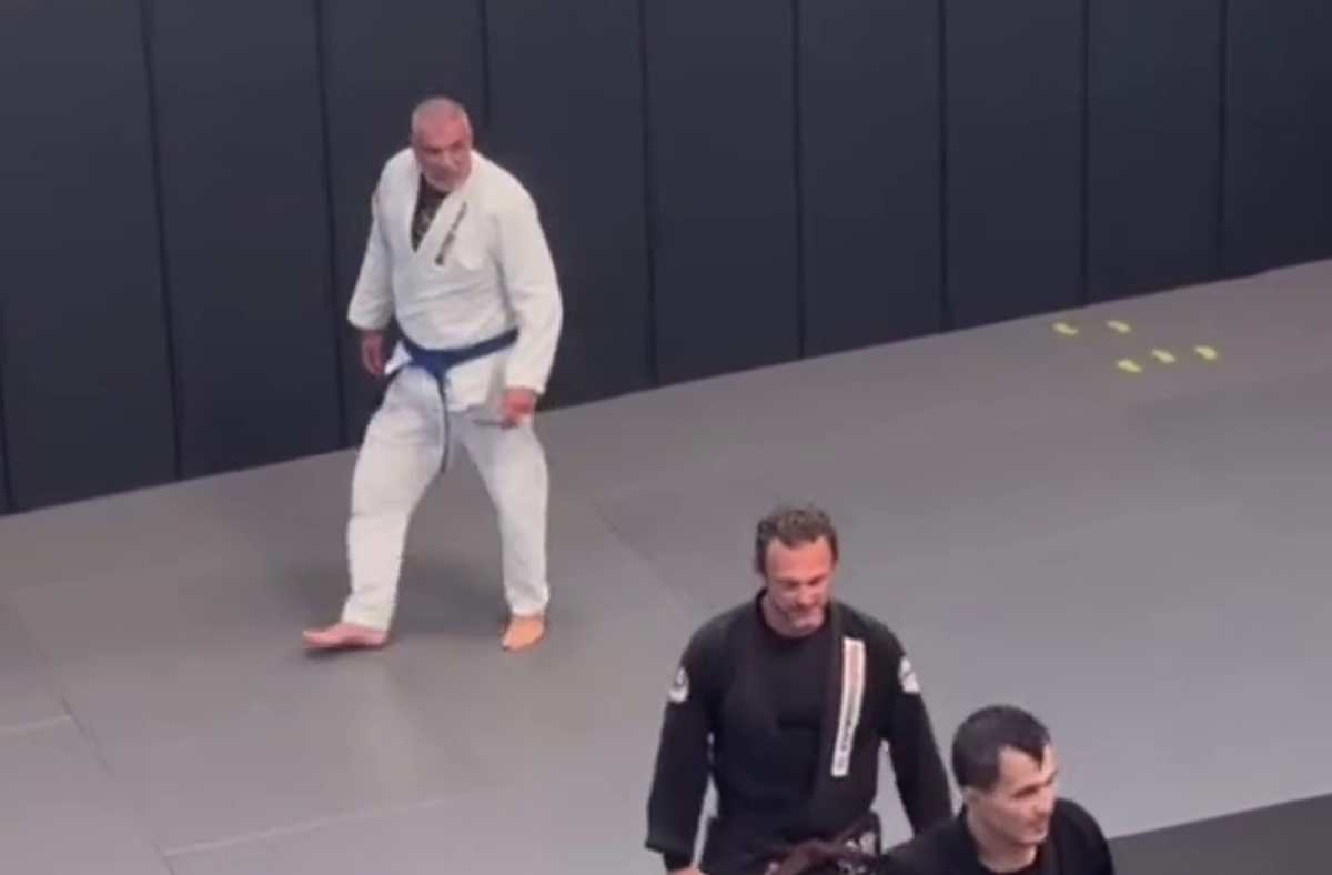 Transformare radicală a lui Cosmin Olăroiu » A surprins pe toată lumea: cât de mult a slăbit