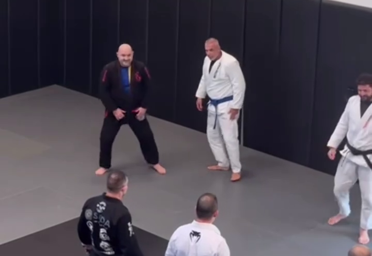 Transformare radicală a lui Cosmin Olăroiu » A surprins pe toată lumea: cât de mult a slăbit