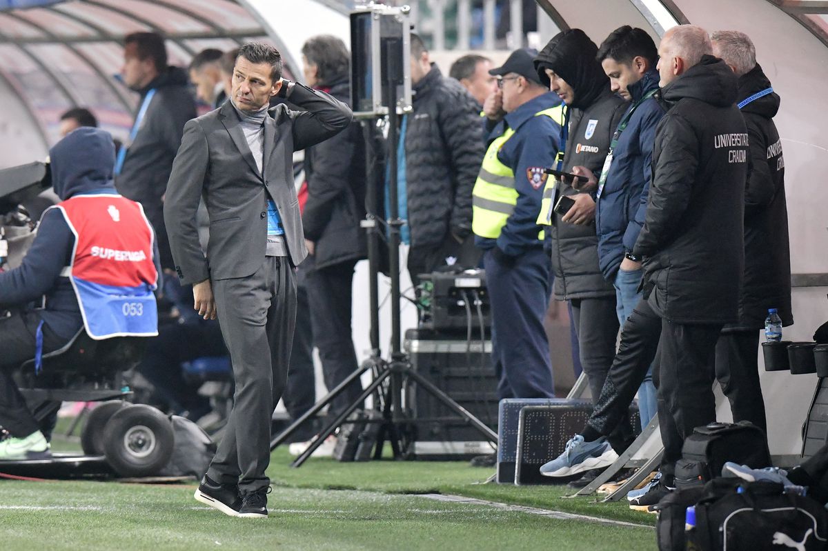 Costel Gâlcă, la Universitatea Craiova - FCSB