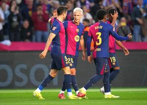 „De ce trebuia să fie denigrat Xavi pentru a-l lăuda pe Hansi Flick?” Capitolele la care actuala Barcelona arată mai slab decât în urmă cu două sezoane după 13 etape!