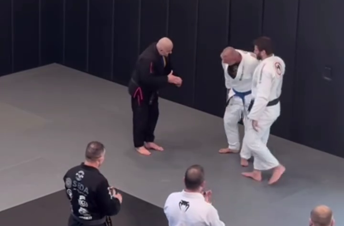 Transformare radicală a lui Cosmin Olăroiu » A surprins pe toată lumea: cât de mult a slăbit