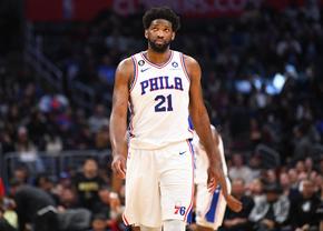 Joel Embiid va fi investigat de NBA pentru o altercație cu un reporter » Jurnalistul l-a pomenit pe fratele mort al jucătorului într-un editorial dur