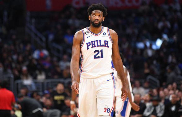 Joel Embiid va fi investigat de NBA pentru o altercație cu un reporter » Jurnalistul l-a pomenit pe fratele mort al jucătorului într-un editorial dur