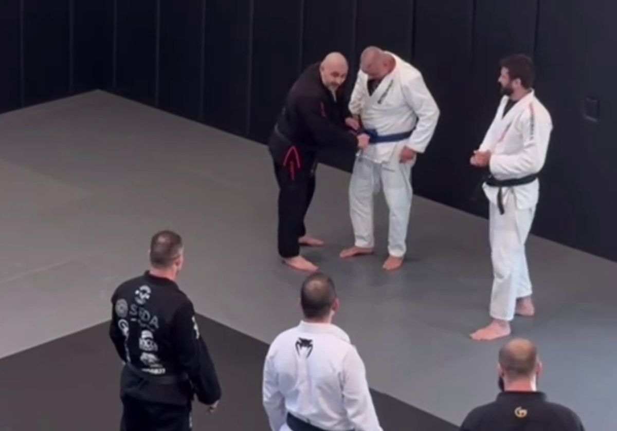 Transformare radicală a lui Cosmin Olăroiu » A surprins pe toată lumea: cât de mult a slăbit