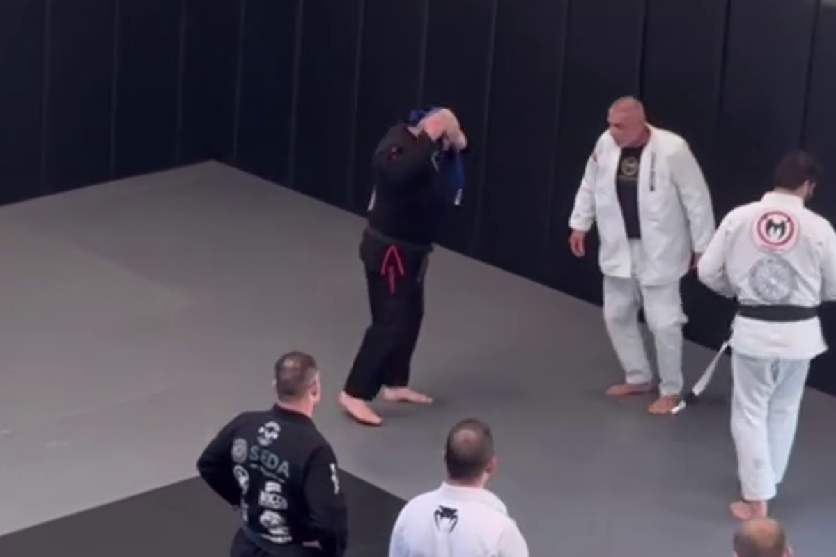 Transformare radicală a lui Cosmin Olăroiu » A surprins pe toată lumea: cât de mult a slăbit