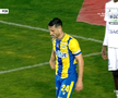 Tot stadionul a văzut penalty în Petrolul - FC Botoșani, dar el a făcut semn că n-a fost atins! A fost aplaudat de adversari