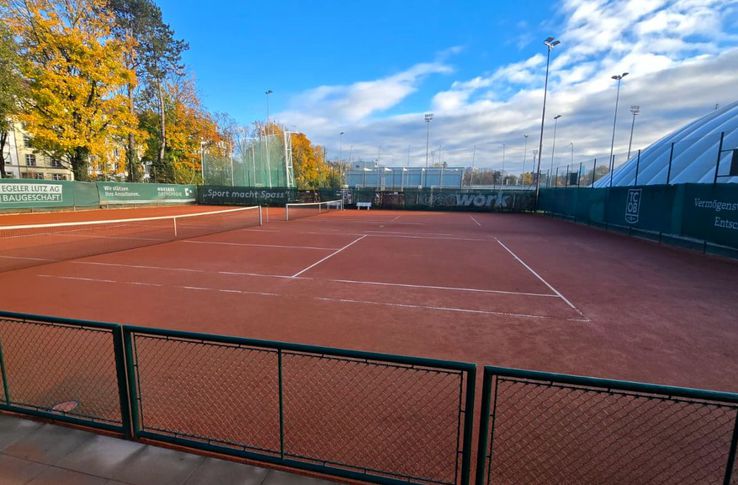 În vizită la clubul de tenis din Basel unde a crescut Roger Federer / FOTO: Cezar Titor, Remus Dinu (GSP)