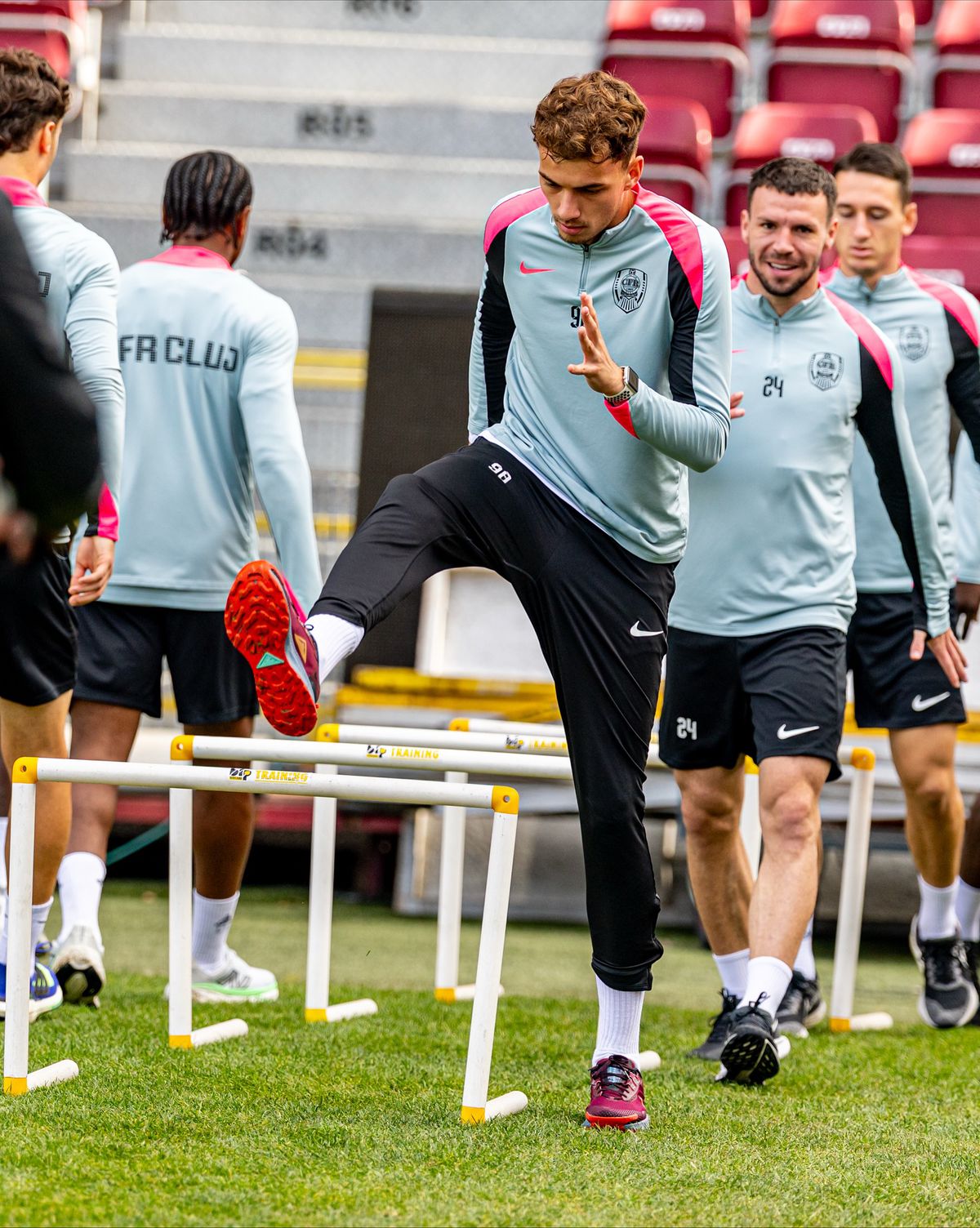 Daniel Pancu, primul antrenament oficial la CFR Cluj » Imagini din Gruia