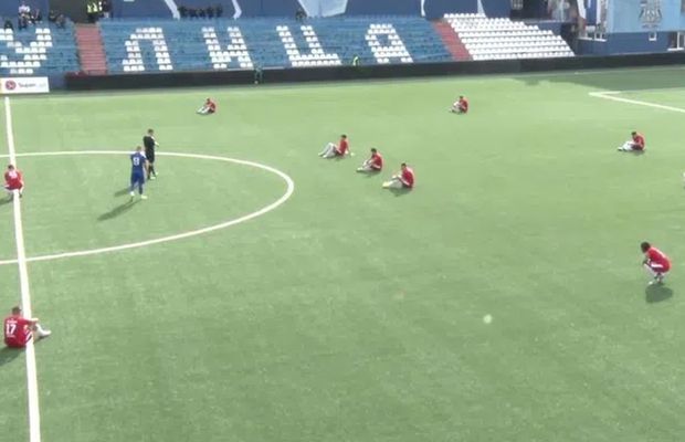 Neplătiți de la începutul sezonului, jucătorii au ales un mod inedit de a protesta la adresa conducerii