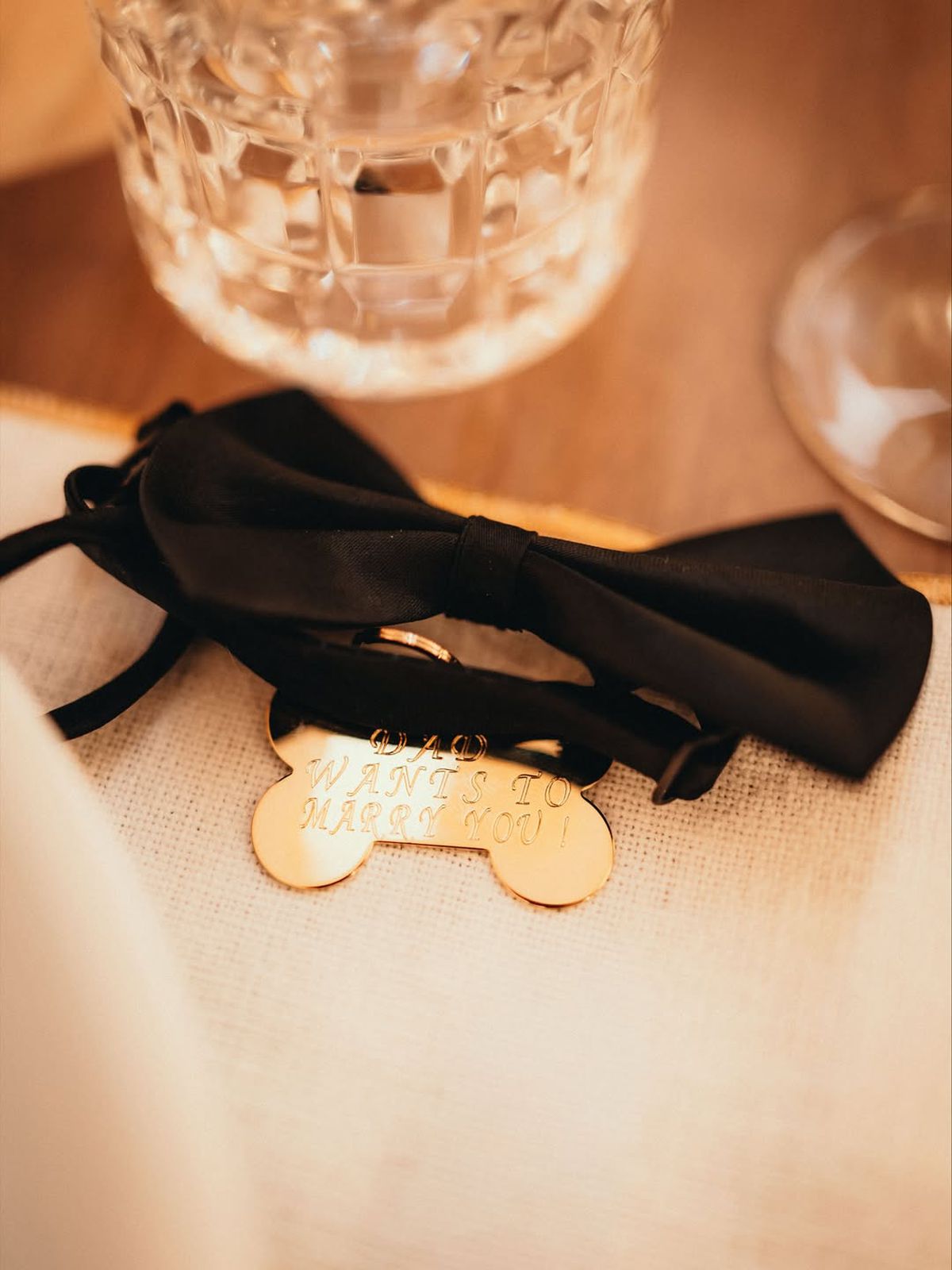 Charles Leclerc s-a logodit cu Alexandra, iubita-model! A plătit o avere pentru inel