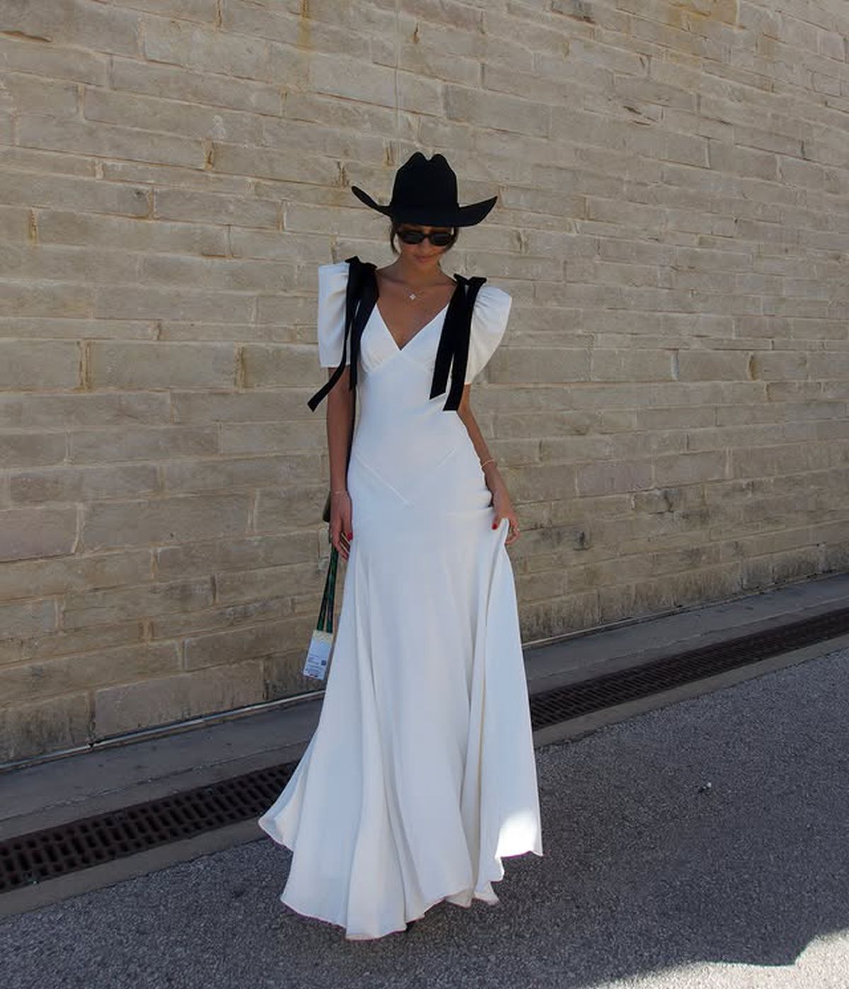 Charles Leclerc s-a logodit cu Alexandra, iubita-model! A plătit o avere pentru inel