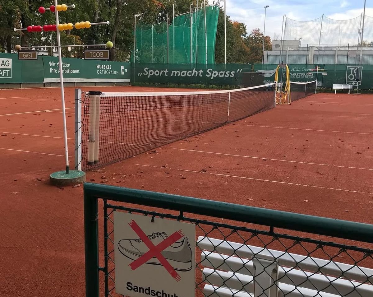 Până la FCSB, Federer! » Reporterii GSP, incursiune în Basel pe urmele legendei tenisului: ce am descoperit în clubul unde „Swiss Maestro” s-a perfecționat