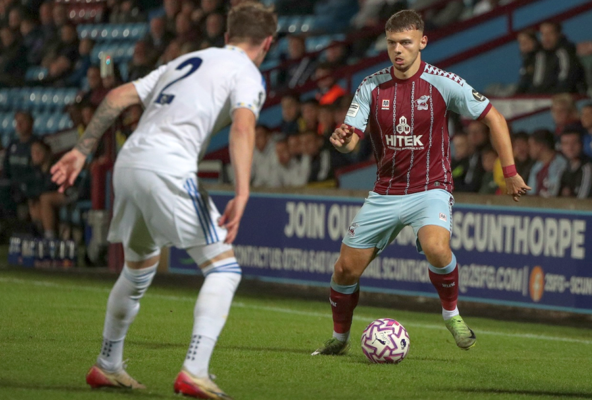 Atac în masă cu cuțitul în tren » Un fotbalist s-a aflat printre victime