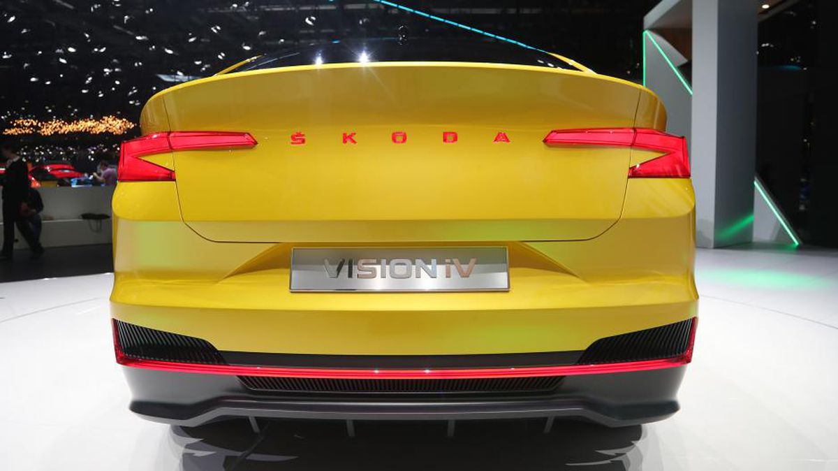 O mașină electrică l-a FASCINAT pe Ion Țiriac! Pune banii jos: „Are superautonomie” + Arată ULUITOR și e făcută în Europa!