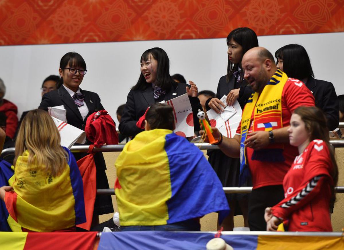 ROMÂNIA - KAZAHSTAN 22-20 // CORESPONDENȚĂ DIN JAPONIA Diana Ciucă, dezinvoltă la declarații după debut: „Vă surprinde că spun asta?”