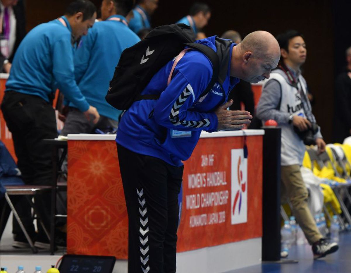 ROMÂNIA - KAZAHSTAN 22-20 // CORESPONDENȚĂ DIN JAPONIA Diana Ciucă, dezinvoltă la declarații după debut: „Vă surprinde că spun asta?”