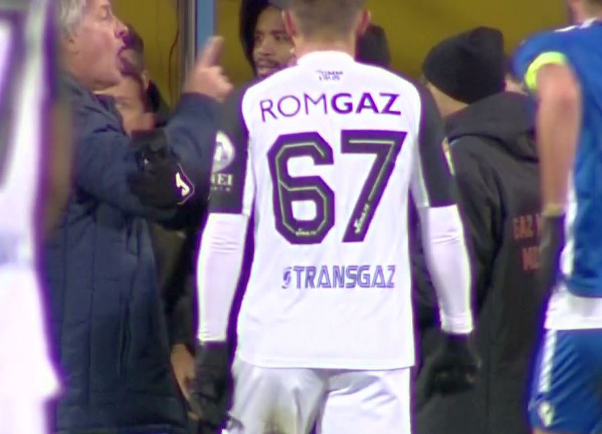 FOTO Două momente tensionate în Gaz Metan - Voluntari! Medieșenii au cerut penalty + Bergodi s-a certat cu omologii de banca adversă