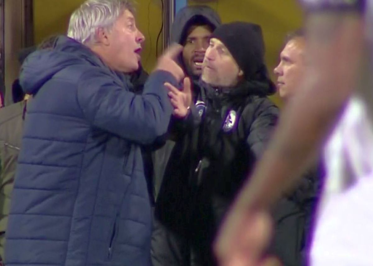 Gaz Metan - Voluntari