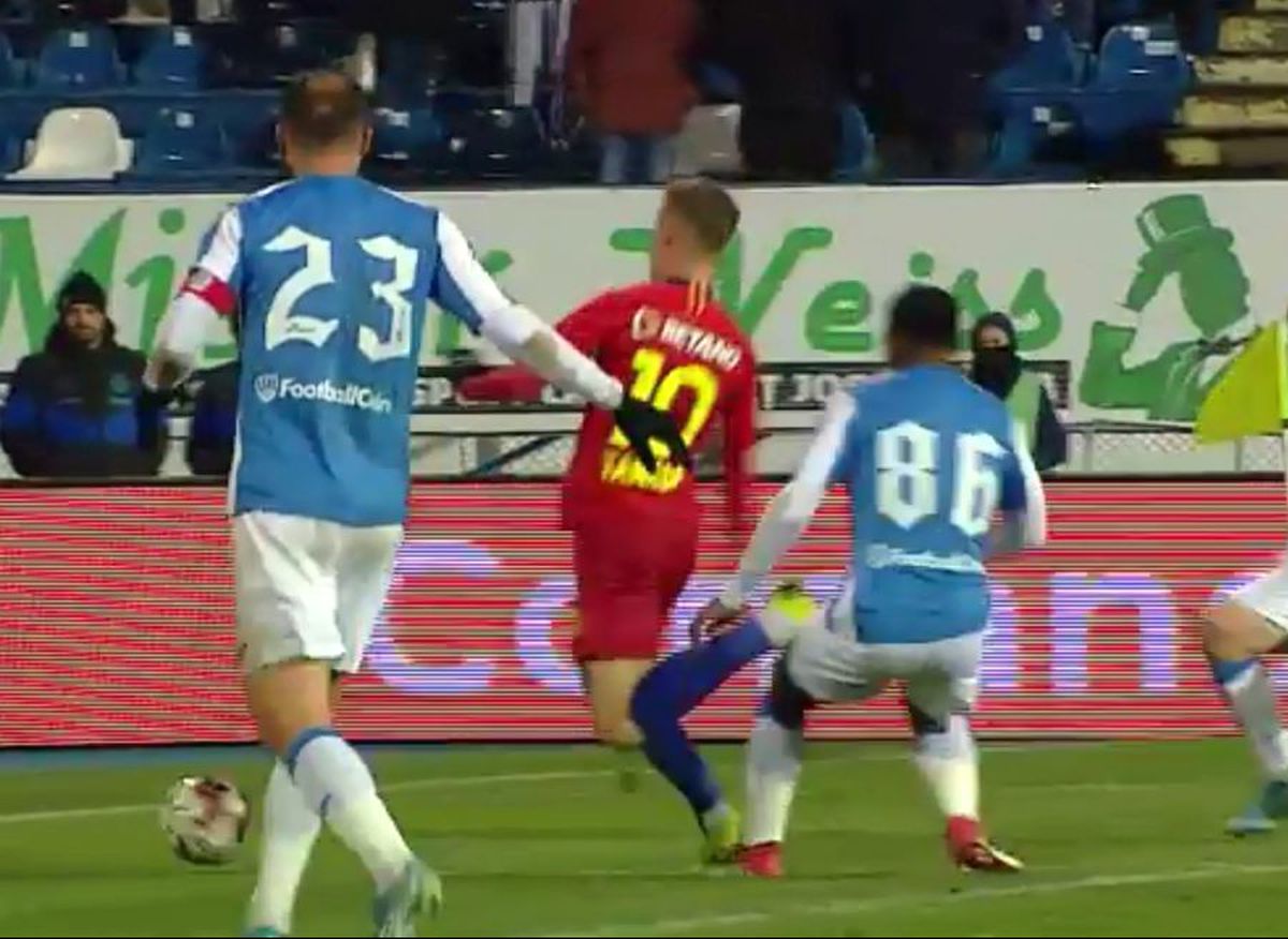 FOTO Florin Tănase a scos un penalty pentru FCSB în meciul cu Poli Iași! Moldovenii au contestat decizia
