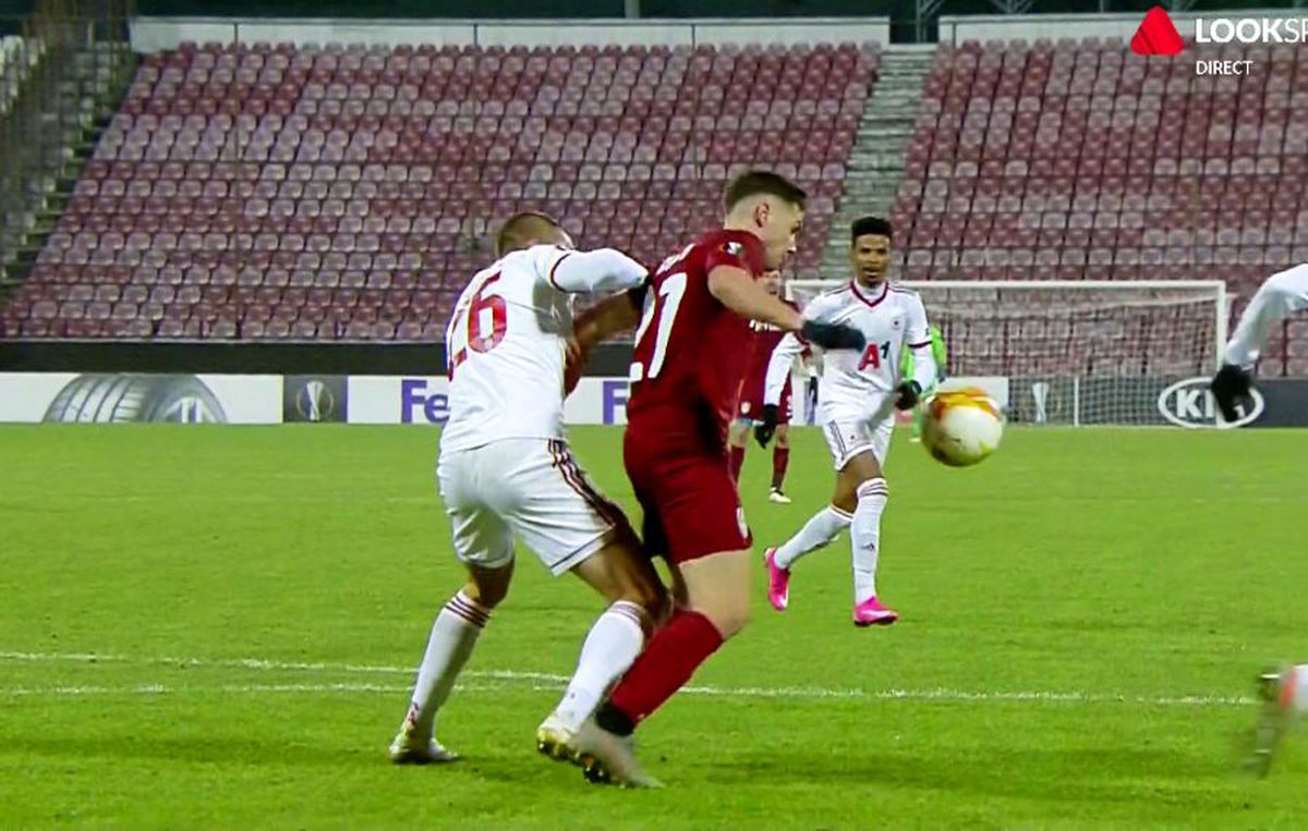 FOTO Alexandru Chipciu, „roșu” pentru o simulare în careul lui ȚSKA Sofia: „Eliminarea a venit prea ușor la nivelul acesta”