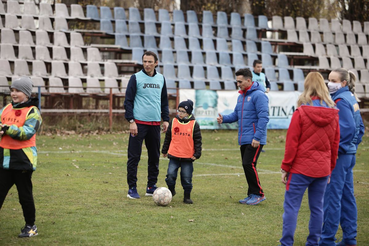Sandra Izbașa, Marian Drăgulescu și Alina Dumitru au participat la un eveniment dedicat celor mici de „Ziua Internațională a Persoanelor cu Dizabilități”