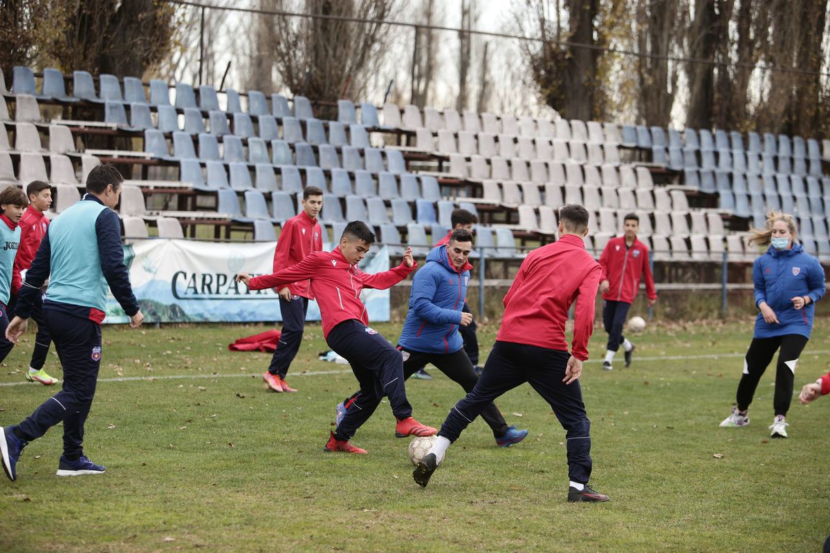 Invingatori pe frontul de acasa