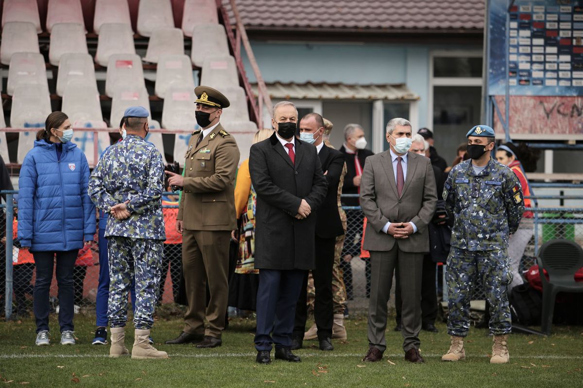 Sandra Izbașa, Marian Drăgulescu și Alina Dumitru au participat la un eveniment dedicat celor mici de „Ziua Internațională a Persoanelor cu Dizabilități”
