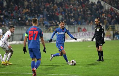 Mihai Stoica îl acuză direct pe „centralul” George Găman: „Nu vrea să vadă faultul! Când fratele joacă pentru un adversar, judeci diferit”