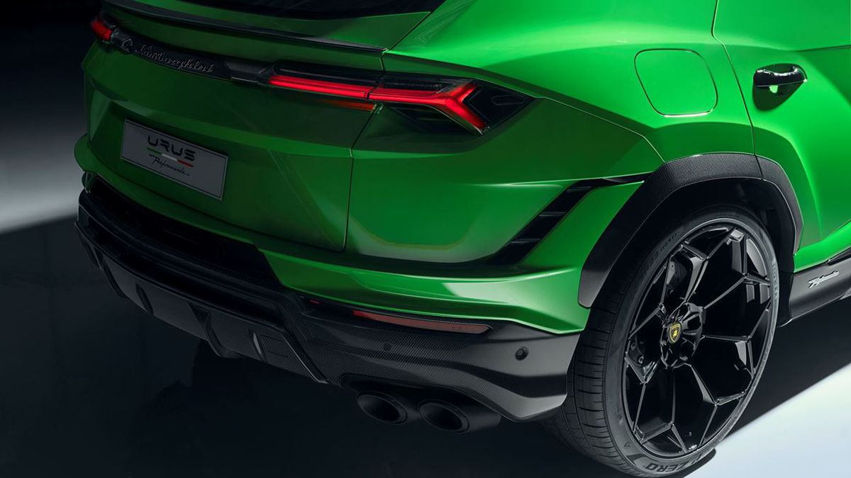 Adrian Mititelu jr. - Lamborghini Urus