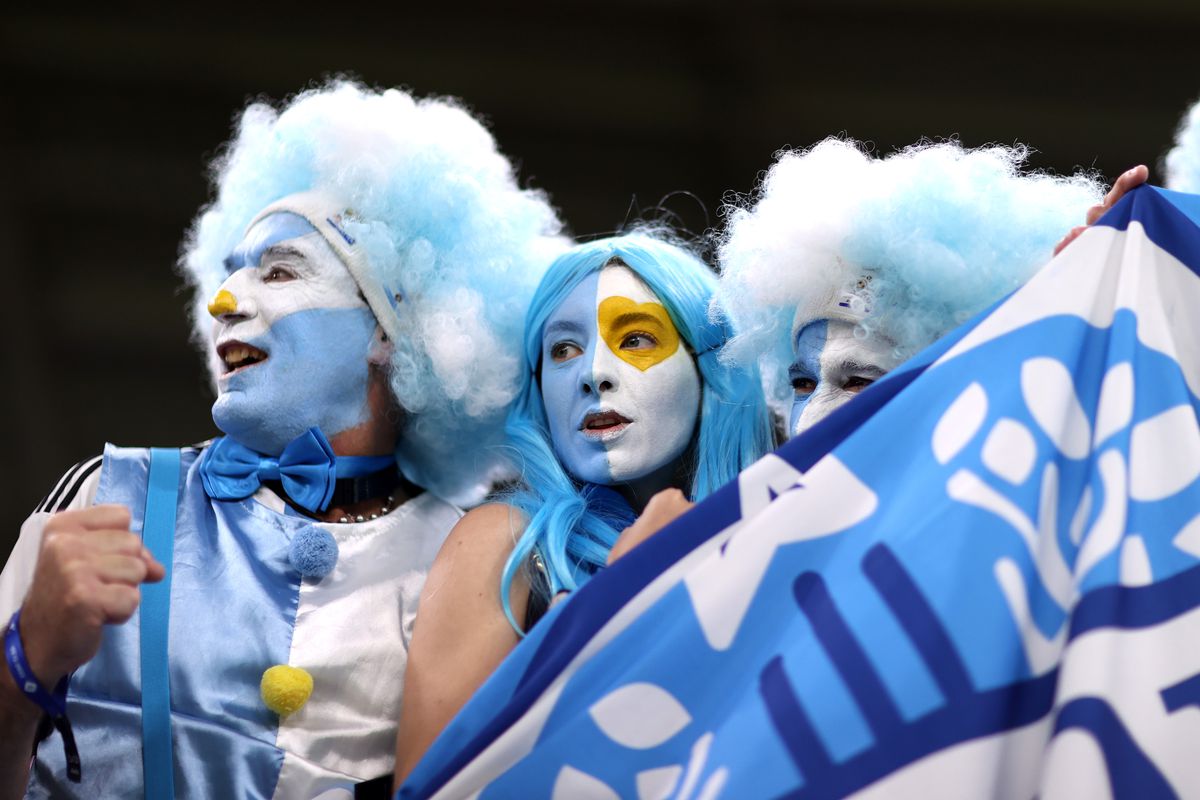 Lecție de pasiune pentru fotbal! Argentina, spectacol în tribune la CM 2022!