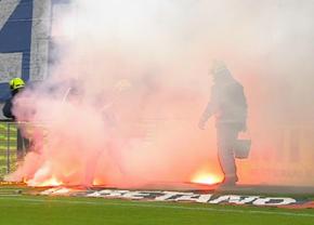 Derby-ul Craiovei, întrerupt mai bine de 10 minute! De ce a trimis Chivulete jucătorii la vestiare