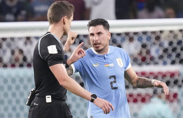 Surprins de camere strigând în scandalul de la Uruguay -  Ghana: „Acești nenorociți sunt o adunătură de hoți!” » FIFA îi pregătește pedeapsa