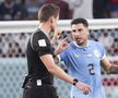 Gimenez se ceartă cu arbitrul Siebert, în Uruguay - Ghana/ foto Imago Images