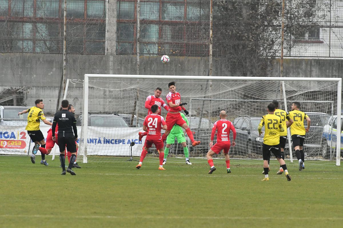 Rezultate finale + clasament în Liga 2 » Dinamo a câștigat la Brașov și s-a apropiat la două puncte de play-off