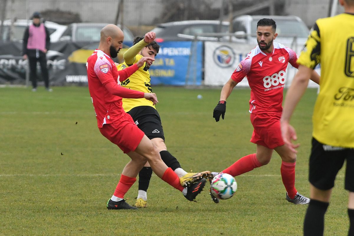 FC Brașov - Dinamo // 3 decembrie 2022