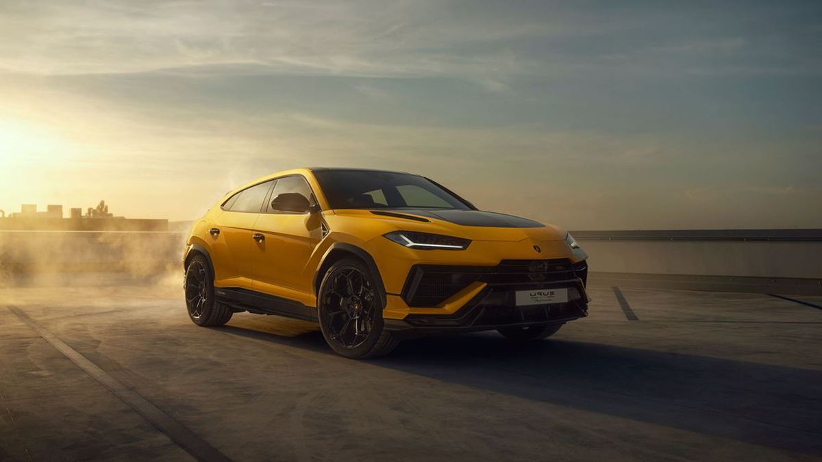 Adrian Mititelu jr. - Lamborghini Urus