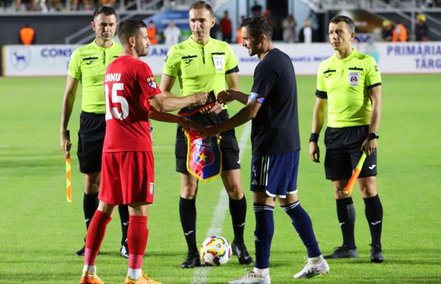 Scandal monstruos la o echipă din România! » Jucătorii l-au „băgat în ședință” pe antrenor chiar în vestiar după meci și i-au adus acuzații incredibile!