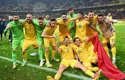 Presa belgiană ironizează naționala României: „Vedeta lor joacă în Arabia Saudită” + „Edward Iordănescu nu a fost un fotbalist grozav și s-a apucat rapid de antrenorat”