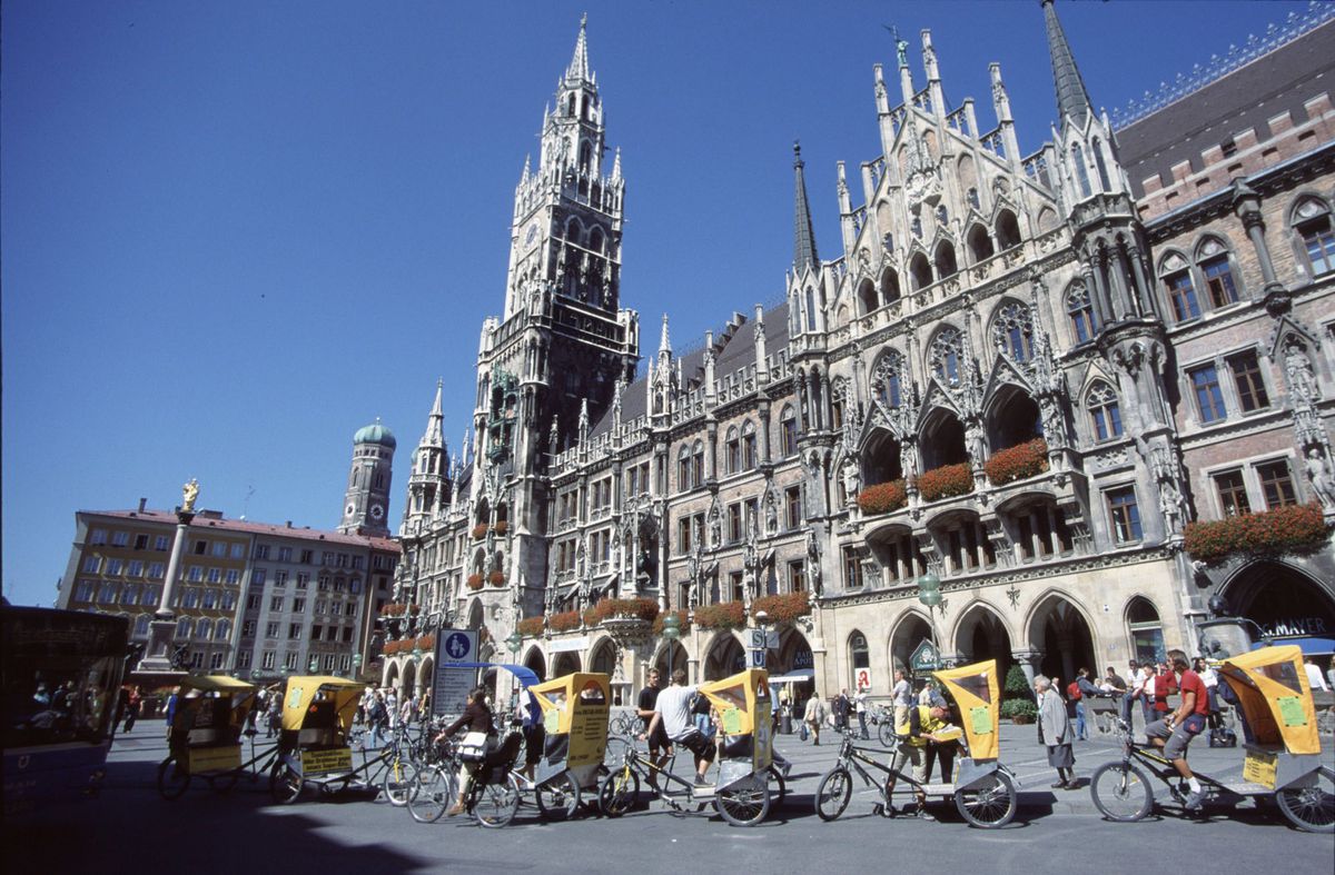 Imagini spectaculoase din oraşele unde vom juca la Euro + cum poţi ajunge în Germania, cât costă acum cazarea şi ce poţi vizita în München, Köln şi Frankfurt